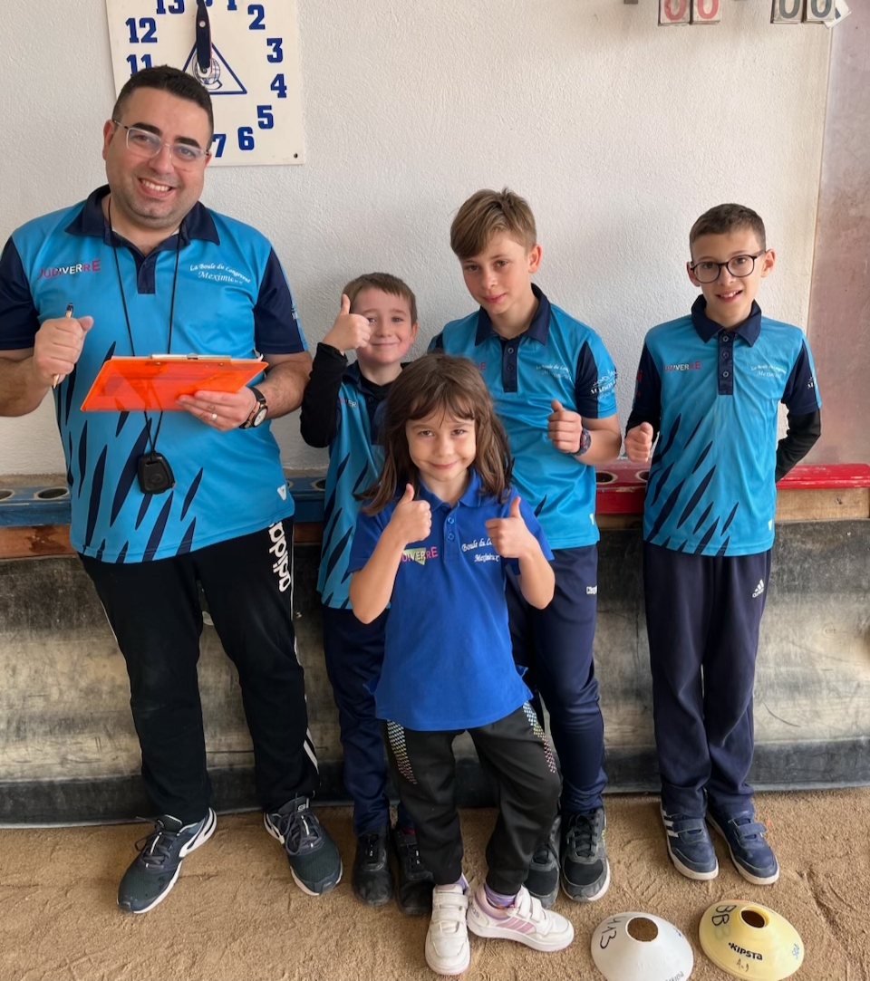 CLUBS AVENIR : 1er MATCH "MEXIMIEUX 2"